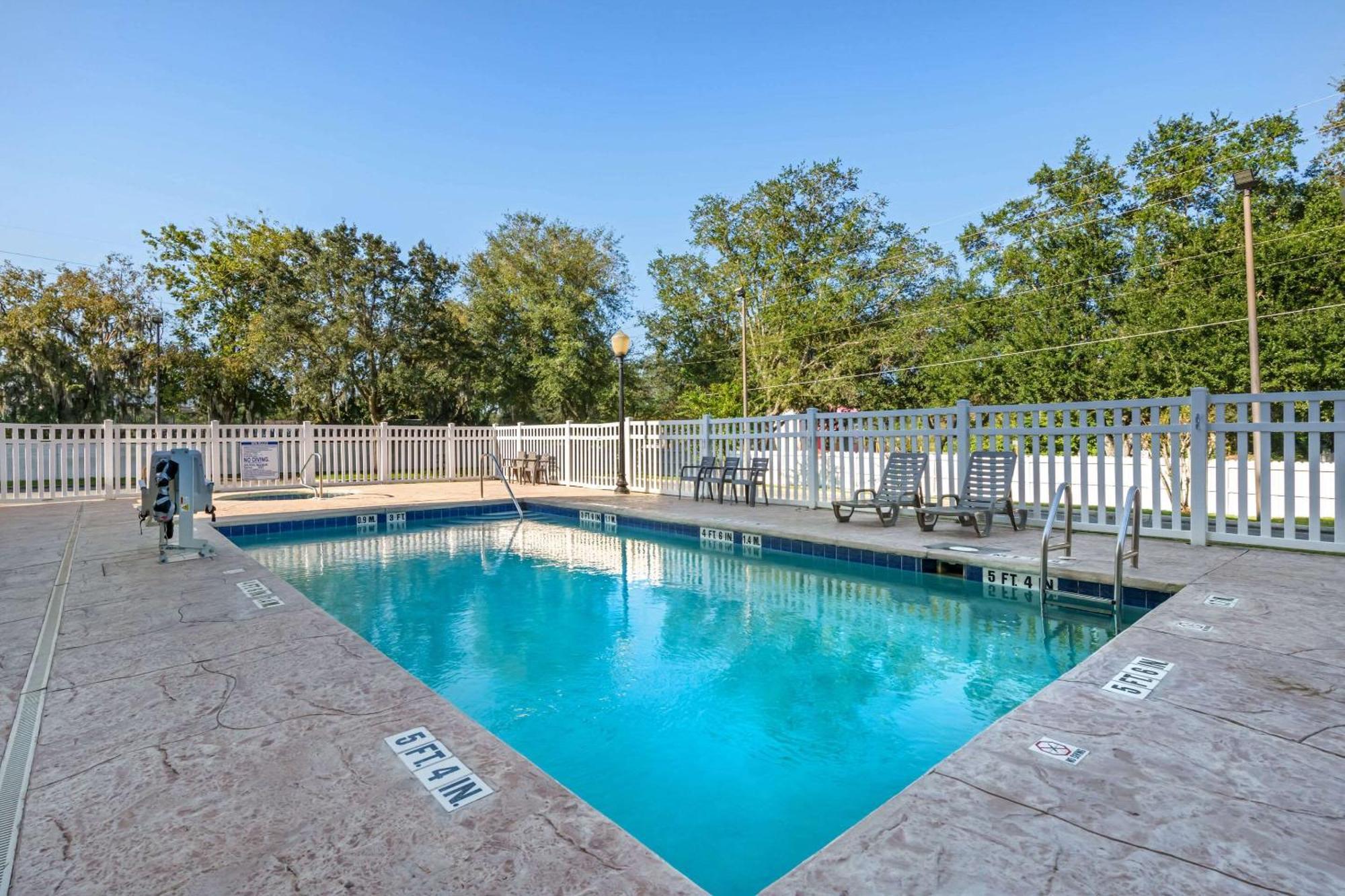 Comfort Suites Ocala North Exterior foto